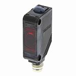 Fotocélula rectangular Omron, Sistema Barrera de Luz, alcance 15 m, salida PNP, Conector M8